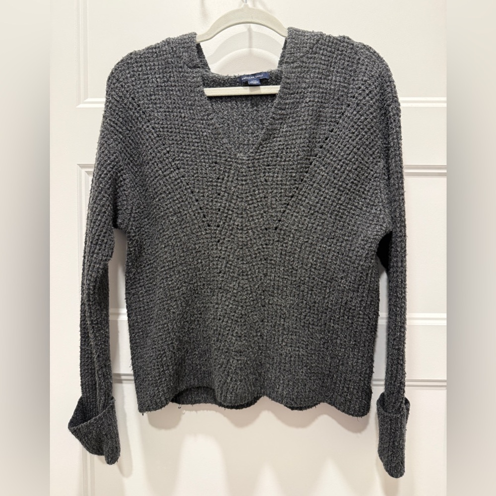 American Eagle Hooded Knit Sweater Small Charcoal Gray Textured Cozy Pullo